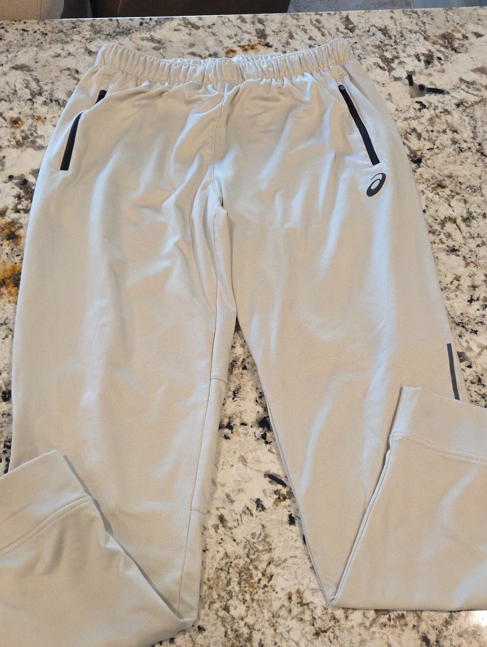 ASICS Womens Lightweight Cream Performance Joggers, Size Medium